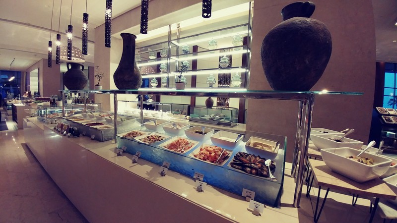 Seafood Night at Mosaic